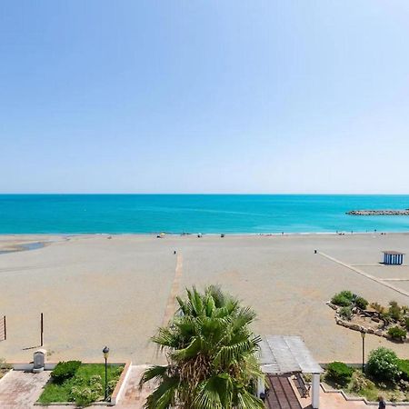 شقة Stunning Views Await You In Marina De La Duquesa Castillo de Sabinillas المظهر الخارجي الصورة