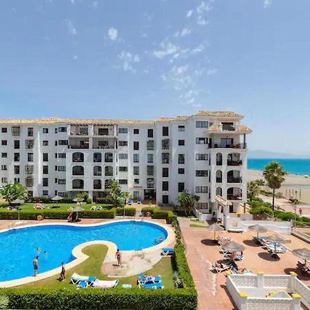 شقة Stunning Views Await You In Marina De La Duquesa Castillo de Sabinillas المظهر الخارجي الصورة